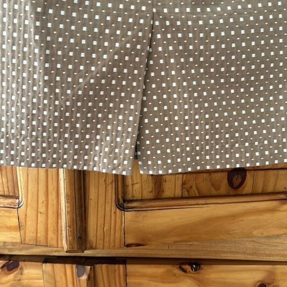 Banana Republic Fully Lined Skirt - Picture 4 of 5